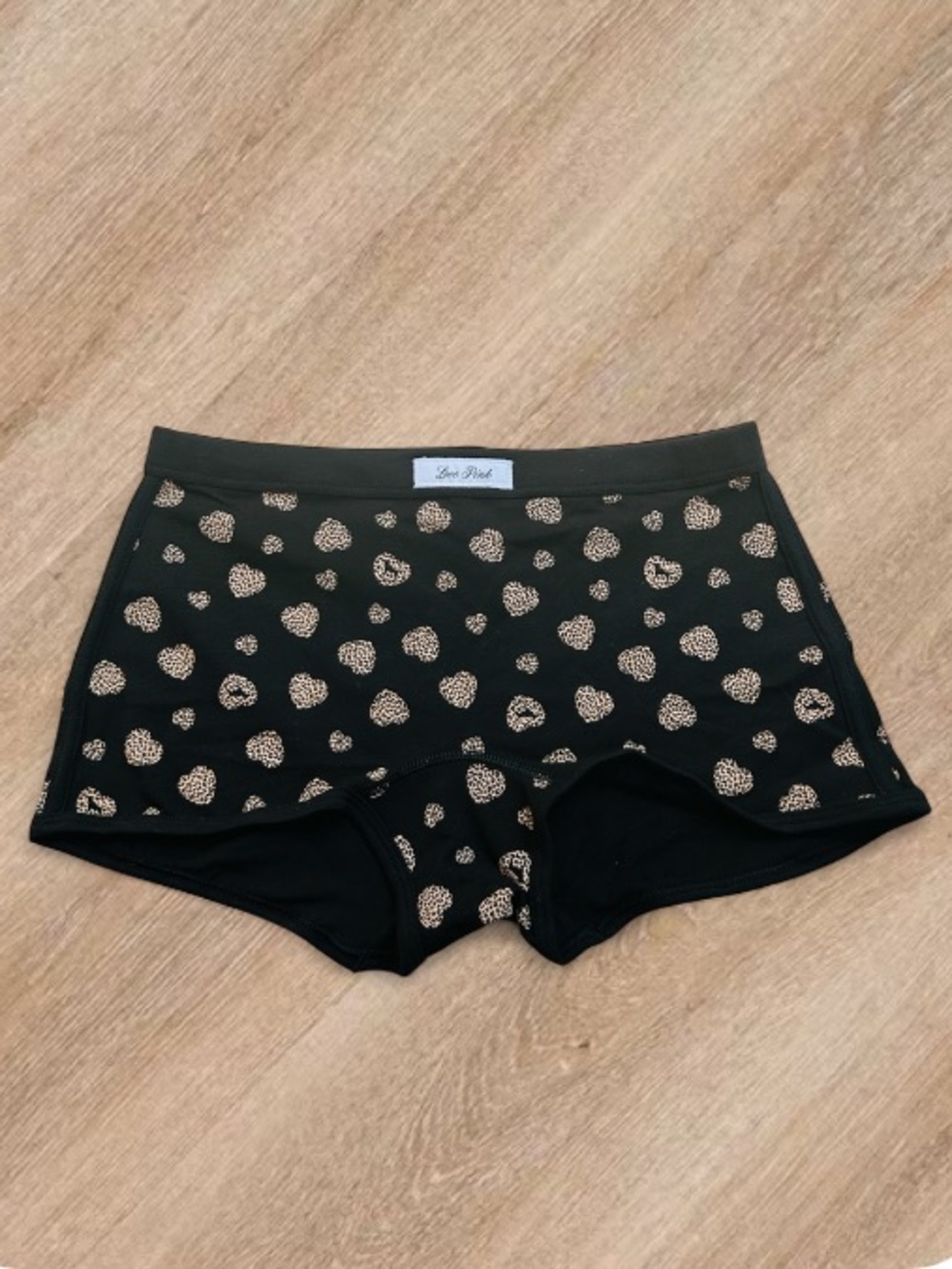 🆕 Leopard Heart Dorm Boyshorts PINK Victoria’s Secret Small NWT🖤🐆